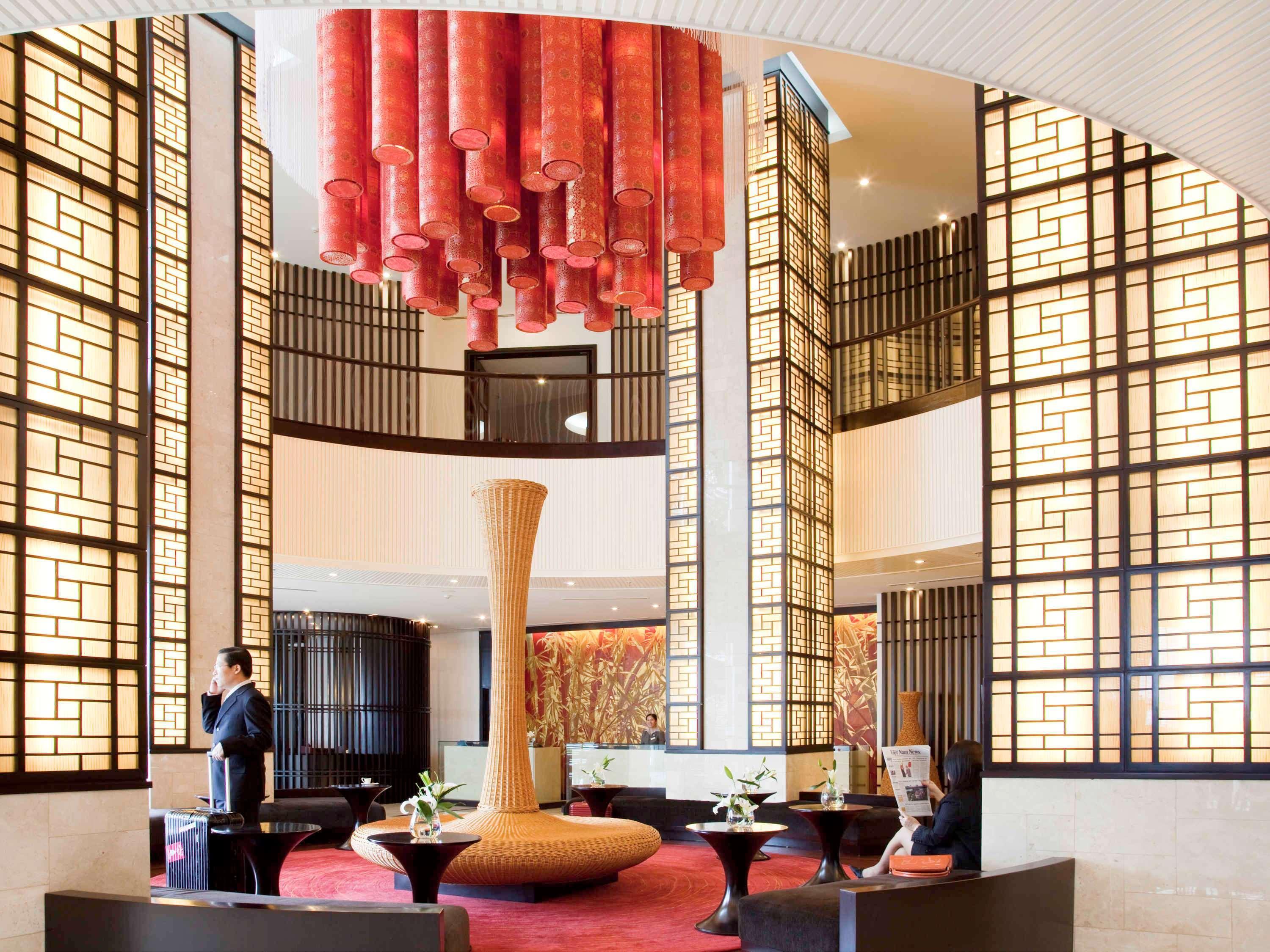 होटल Novotel Bay 4*